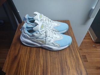 Men's Shoes Reebok - Allen Iverson - Size 11.5