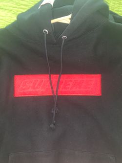 Supreme Hoodie never worn (for pick up