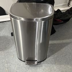 Kitchen trash can stainless steel