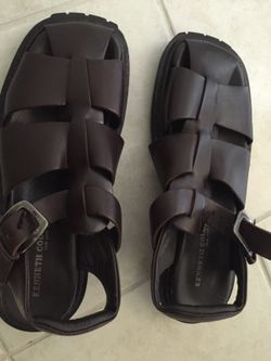 Kenneth Cole Men's Brown Sandals- size 11