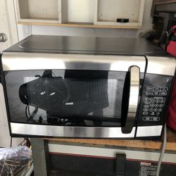 Like New Danby Microwave