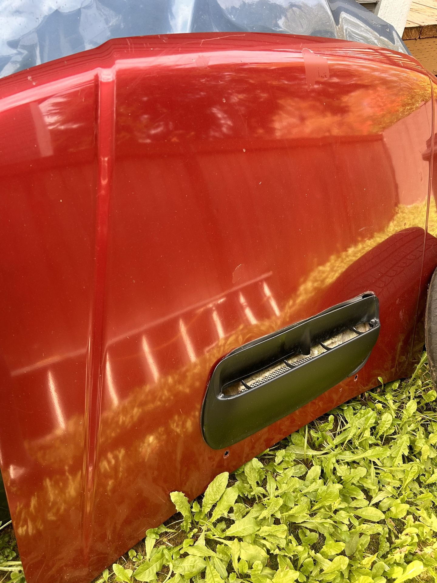 Free Subaru Forester Hood 