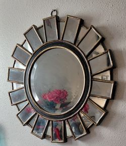 Decorative mirror