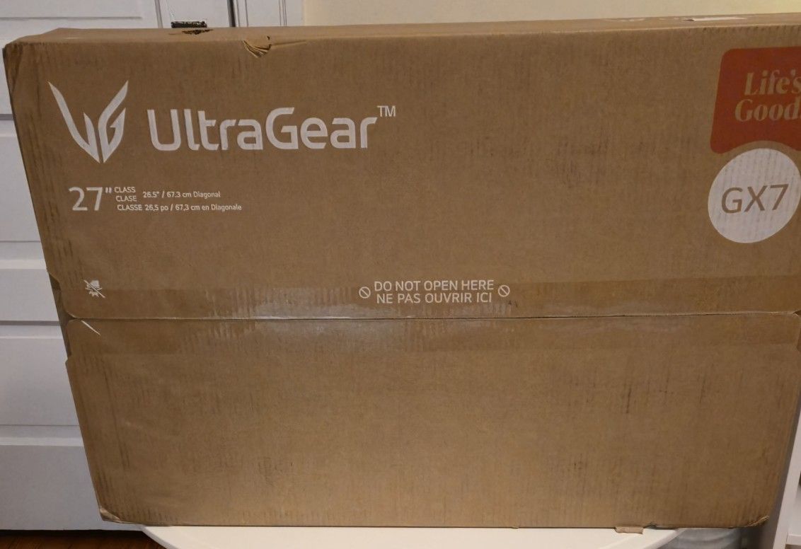 27" UltraGear OLED QHD 1440P 480Hz 0.03ms G-Sync Gaming Monitor (27GX790A-B)