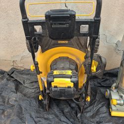Dewalt Lawnmower