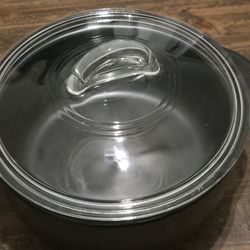 NEW The Pampered Chef Rock Crock Pot And Lid