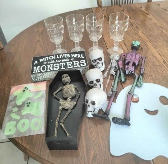 Halloween Decor