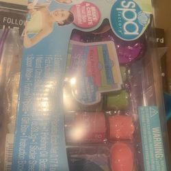 Crafts /Games/art/nail Kit Ect