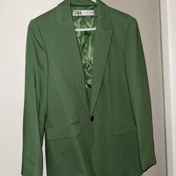 ZARA CHIC GREEN BLAZER