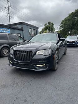 2021 Chrysler 300 Touring