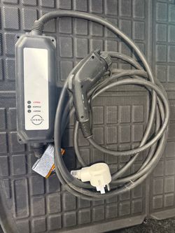 Nissan Level 2 240V Charger for Nissan Ariya New Nissan Leaf or any EVs with J1772