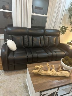 Black Leather Reclining Sofa