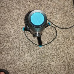 Microphone 
