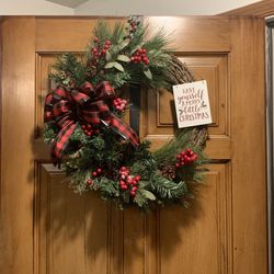 Beautiful Handmade Christmas/Winter Wreath