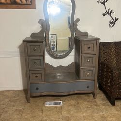Dresser with Mirror 