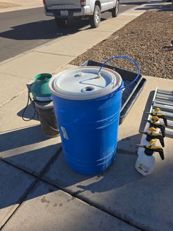 55 gallon water can