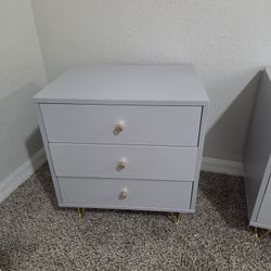 Night Table/ Mesas De Noche 