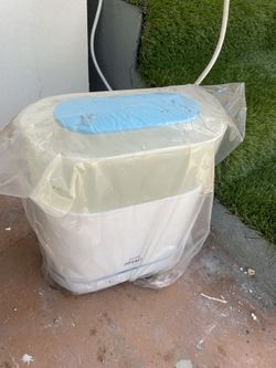 Phillips Event, Baby Bottles, Sterilizer And Great Working Shape When You Come I’ll Trade It For You