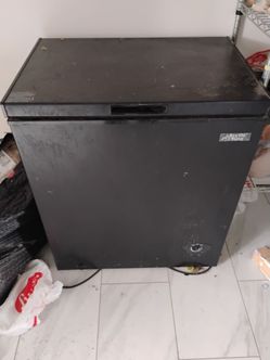 Deep freezer