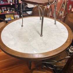 Vintage Drexel Heritage Dining Set