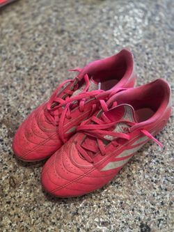 2.5 youth adidas soccer cleats