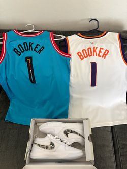 Devin Booker Bundle