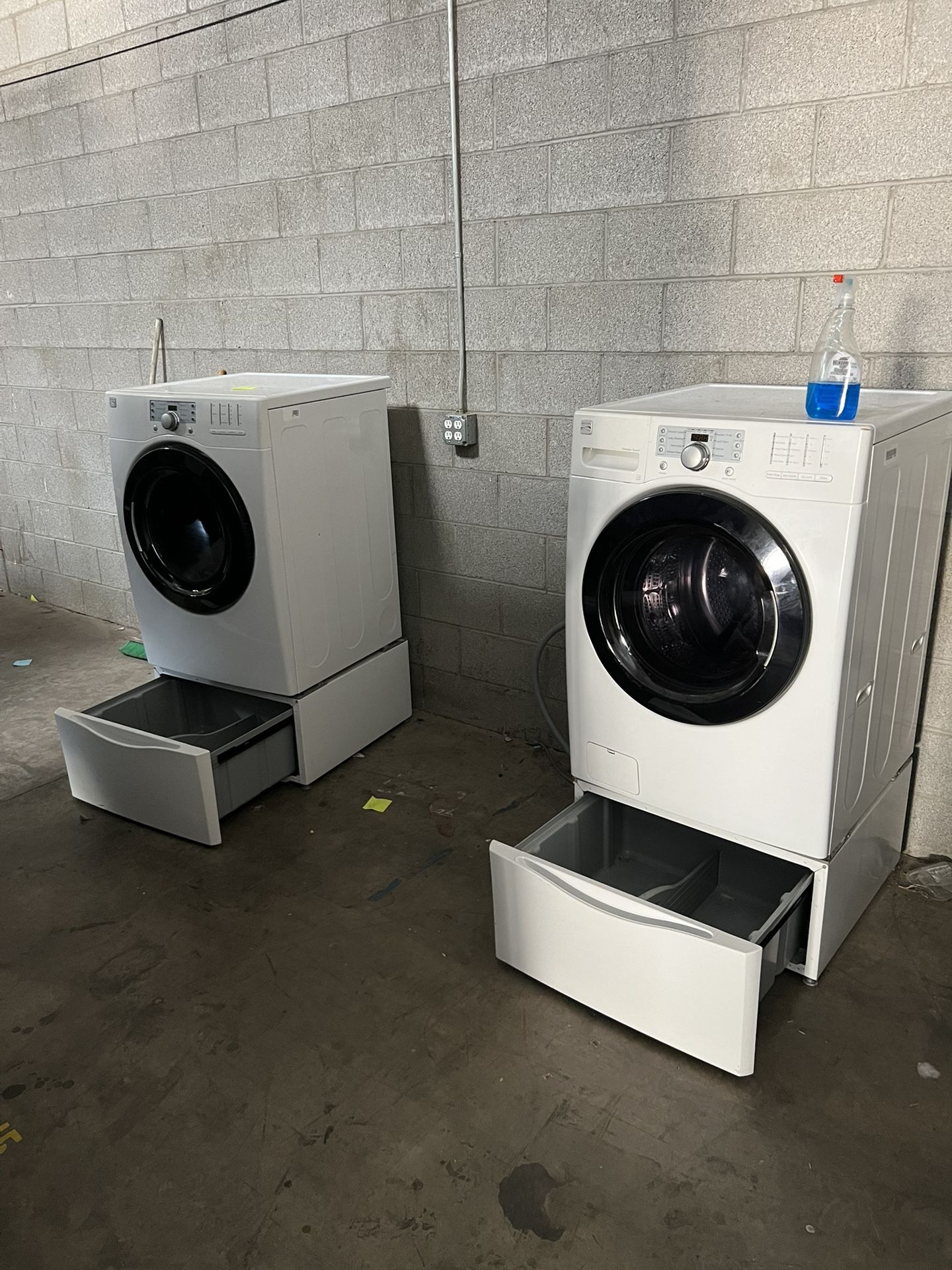 Kenmore frontloading Washer And Dryer Set
