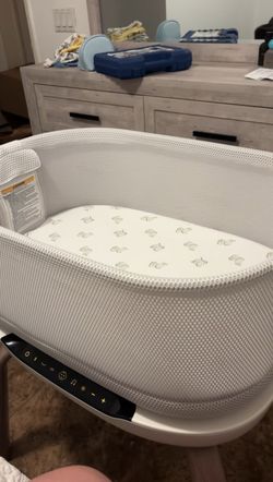 *50% OF DELIVERY OR PICK UP* GRACO SMARTSENSE BASSINET