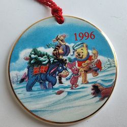 Ornament Disney Store Pooh's Winter Wonderland Porcelain Christmas 1996
