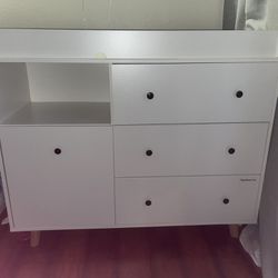 White Changing Table  - obo