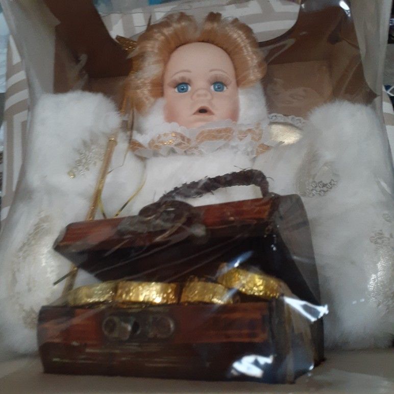 PORCELAIN FACE ANGEL   DOLL 