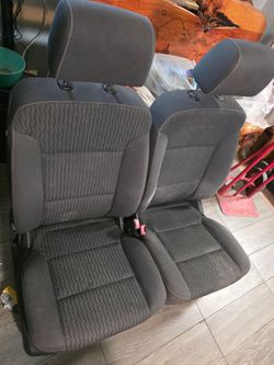 2018 tahoe front seats