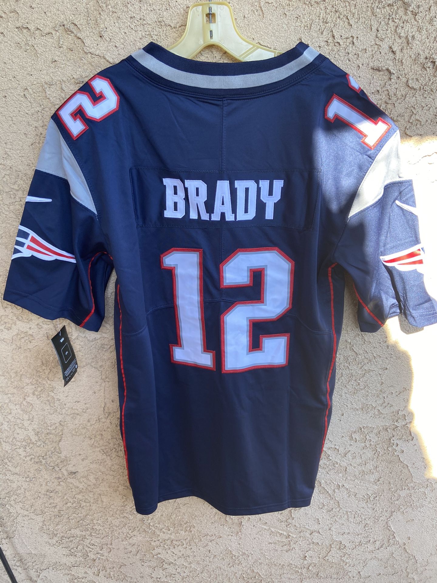 Tom Brady New England Patriots Football NFL Jersey Youth Small