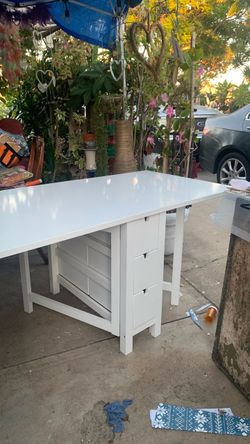 Beautiful table desk