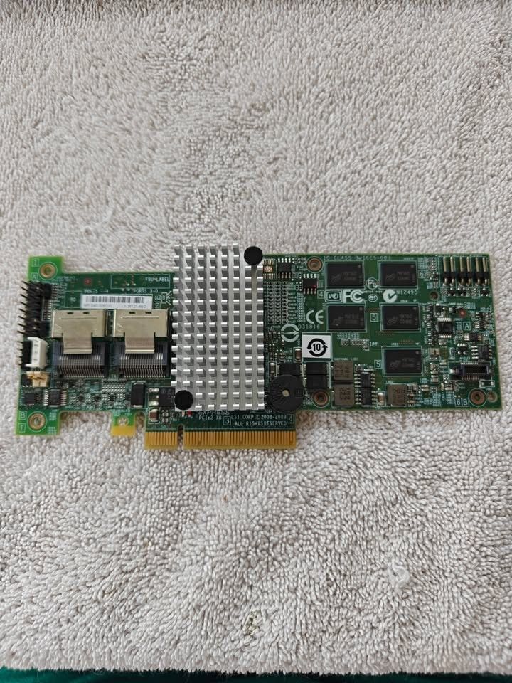 LSI MegaRAID SAS 9260-8i | Eight-Port 6Gb/s PCI Express SATA + SAS RAID Controller