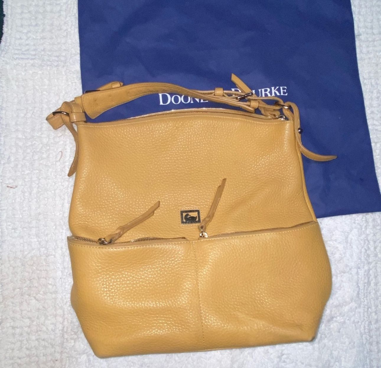 Dooney & Bourke DILLEN Leather Caramel Shoulder Bag