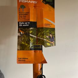 Fiskars Extendable Pole Saw And Pruner Tree Trimmer 