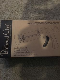 Pampered Chef Cookie Press
