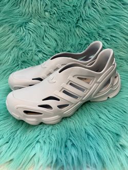 Adidas Men's 12 Athletic Slip-On Rubber Shoes - Light Gray