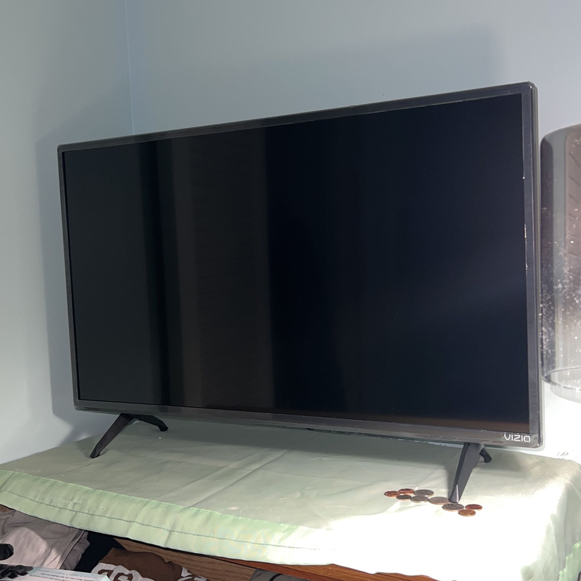 Vizio “34” In Tv