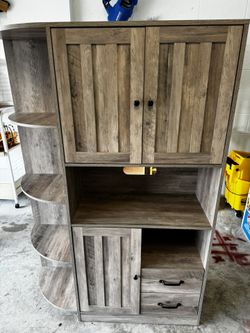 Farm House Pantry