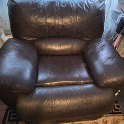 Genuine leather recliner