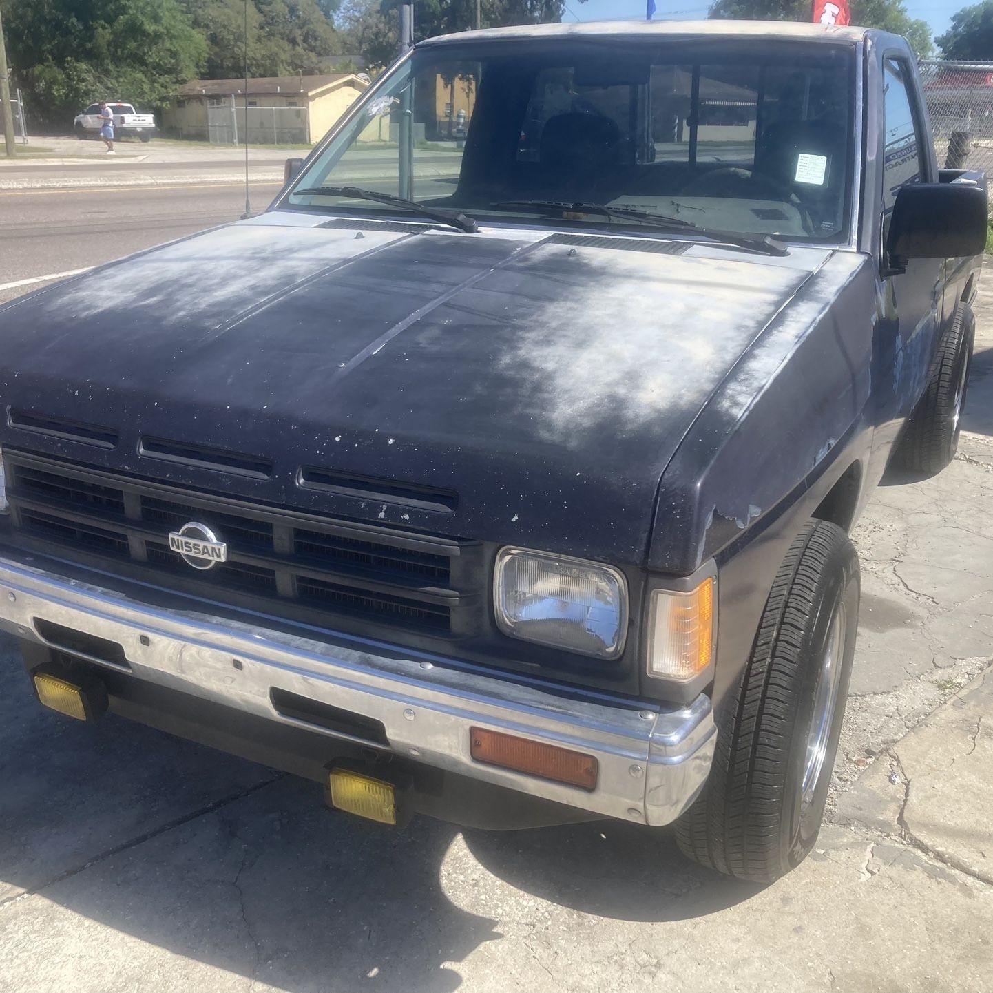 1992 Nissan Truck