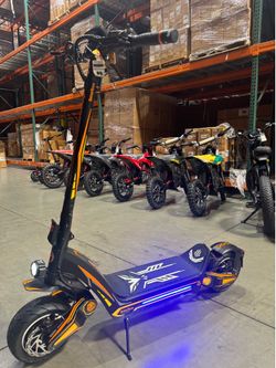 Dual-motor electric scooter