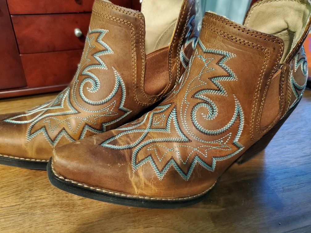 Durango Booties 