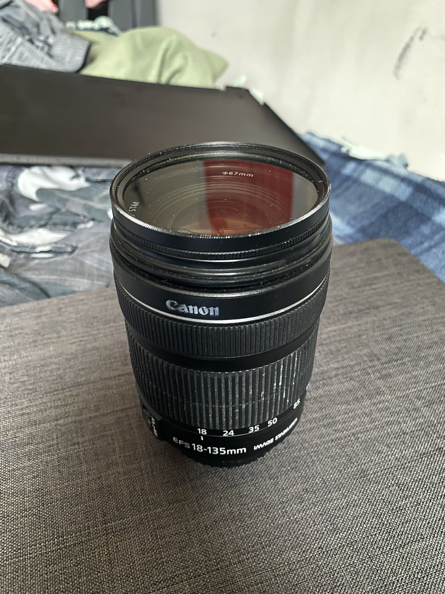 Canon EF-S 18-135mm zoom lens f/3.5 - 5.6 IS STM