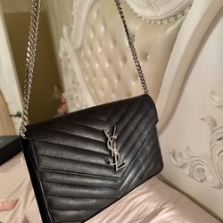 YSL  envelope crossbody