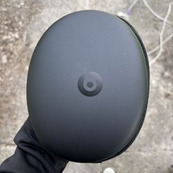 Beats Studio Pro Bluetooth Wireless Headphones-matte black