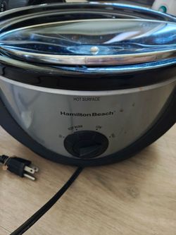 Slow cooker