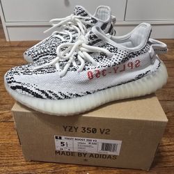 Adidas Yeezy Boost 350 V2 Zebra Size 5.5